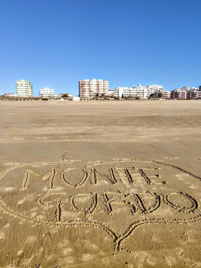 Monte Gordo T2 Frente Mar Lägenhet Exteriör bild