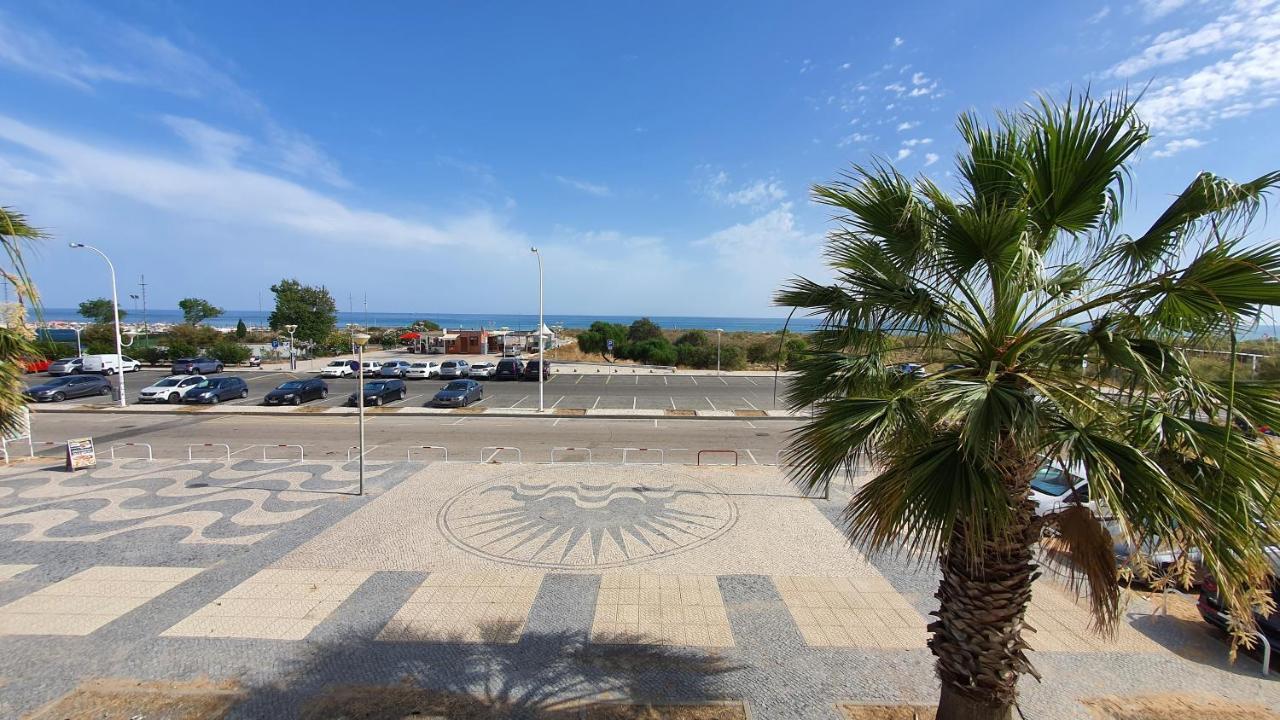 Monte Gordo T2 Frente Mar Lägenhet Exteriör bild