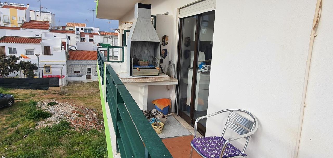 Monte Gordo T2 Frente Mar Lägenhet Exteriör bild