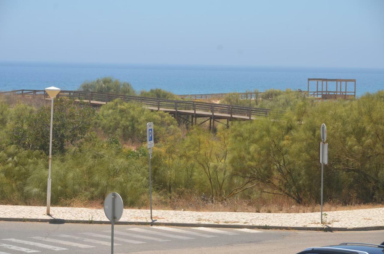 Monte Gordo T2 Frente Mar Lägenhet Exteriör bild